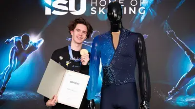 Шайдоров передал в коллекцию Олимпийского музея костюм, принёсший ему золото Игр