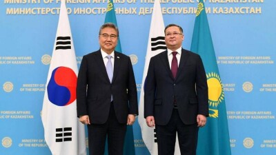 Легальное трудоустройство казахстанцев в Южной Корее обсудили главы МИД двух стран