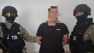 Устроили стрельбу на парковке в Караганде. Находящихся в розыске мужчин задержали