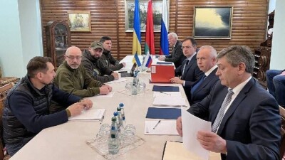 Третий раунд российско-украинских переговоров: по темам прекращения огня и боевых действий существенных результатов нет