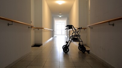 В испанском доме престарелых после прививки от Covid-19 заразились почти все обитатели
