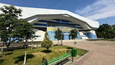 Ледовый дворец, проданный семь лет назад на аукционе, вернули в госсобственность в Шымкенте