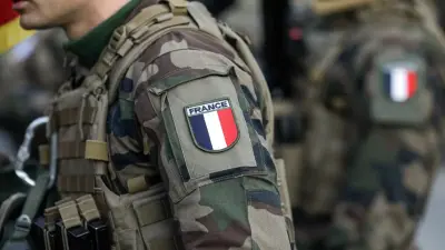 Франция возрождает добровольную военную службу