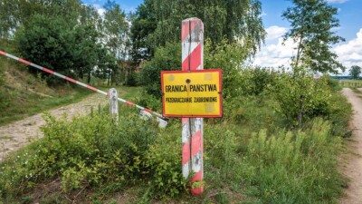 Польша направила армию для охраны границы с Беларусью