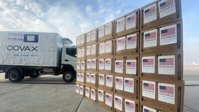 В Кыргызстан поступила вакцина Pfizer. Привиться ею могут все желающие