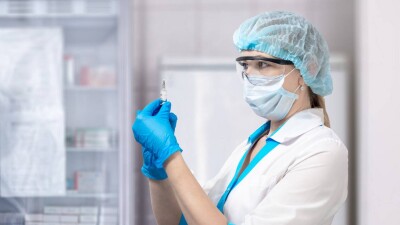 Прививка просроченной вакциной в Павлодаре: в облздраве начали проверку