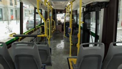 В Караганде два автобуса с пассажирами устроили гонки на дороге и столкнулись