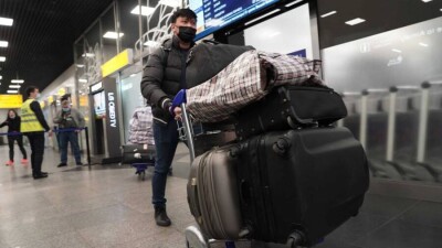 Об эвакуации из Украины попросили 600 казахстанцев