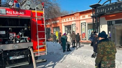 Ещё один торговый дом горел в Семее