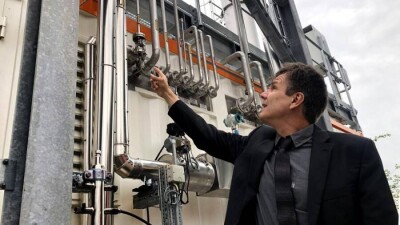 В Германии построили первый в мире завод по производству искусственного керосина