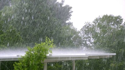 Прогноз погоды на 17 августа: на севере Казахстана ожидается гроза и усиление ветра