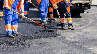 Проспекты Аль-Фараби и Абая в Алматы будут перекрывать по ночам