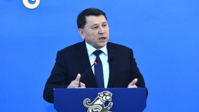 Бекшин о своём уходе: Бой с коронавирусом ещё не закончился