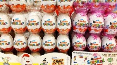 В ЕС расследуют вспышку сальмонеллёза, связанную с употреблением "Киндер-сюрпризов"
