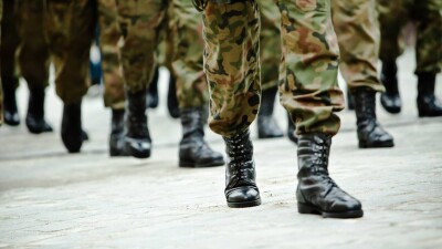 Россия выводит войска из Херсона. Военных перебрасывают на левый берег Днепра