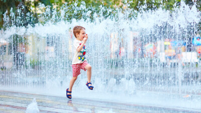 Прогноз погоды на 16 мая: сильная жара и ветер ожидаются на севере и западе Казахстана