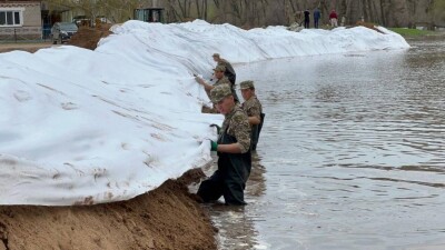 Вода, идущая из России, может затопить более 80 населённых пунктов в ЗКО