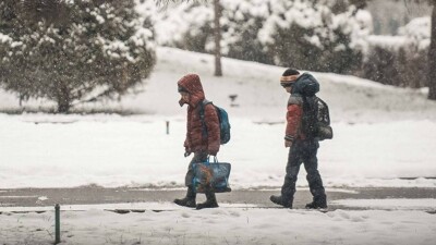 Школьников и студентов колледжей перевели на дистанционку в Астане