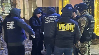 Вымогателей задержали в Атырау. Они требовали 7 млн тенге у предпринимателя, выигравшего тендер