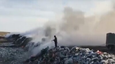 Из-за пожара на мусорном полигоне в селе Карагандинской области объявили ЧС техногенного характера