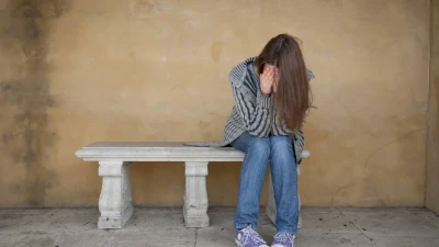 15-летние школьницы вымогали деньги у ровесницы в Алматинской области