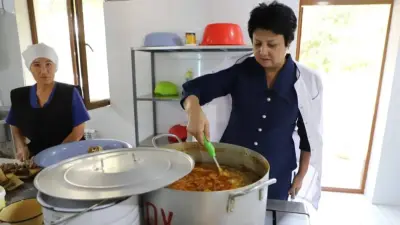 Массовое отравление детсадовцев в Узбекистане: за медпомощью обратились более 1900 детей