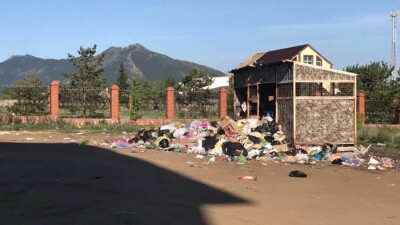 Тугжанов поручил в течение суток разобраться с мусором в курортных зонах и нацпарках