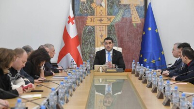 Депутатов парламента Грузии оштрафовали на 30 тысяч долларов за прогулы заседаний