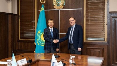Председатель ЦИК Казахстана встретился с главой офиса программ ОБСЕ в Астане