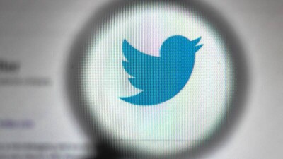 Крупнейший акционер Twitter отклонил предложение Маска по покупке соцсети