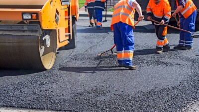 Оживлённый участок дороги по проспекту Туран закрыли на 10 дней