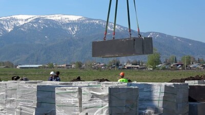 Пострадавшие от пожара в Риддере требуют создать комиссию для контроля качества строительства жилья