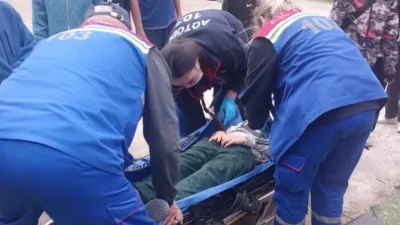 Футбольные ворота упали на ребёнка во дворе в Актобе