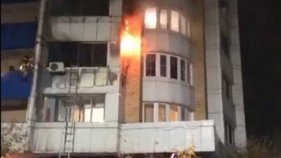 Пожар в многоэтажке тушат в Астане