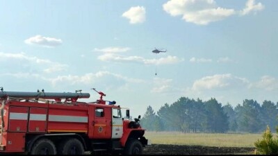 Лесной пожар в Абайской области: угроза для населённых пунктов сохраняется