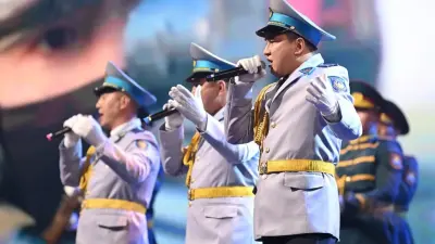 Концерт ко Дню полиции посетил Касым-Жомарт Токаев 