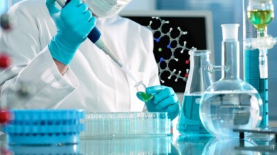 Глава ВОЗ заявил, что исключать версию об утечке Covid-19 из лаборатории было преждевременно