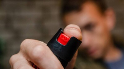 Неуместная игра. Перцовый баллончик распылили ученики частной школы Шымкента