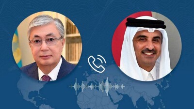 Токаев провёл телефонный разговор с эмиром Катара