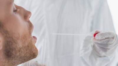 Казахстанцам с паспортом вакцинации отменили требование ПЦР-справок для въезда в страну