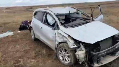 Семья попала в ДТП на трассе в Актюбинской области. Погиб младенец