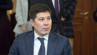 Уволенный с должности акима Абылкаир Скаков попросил прощения у жителей Экибастуза