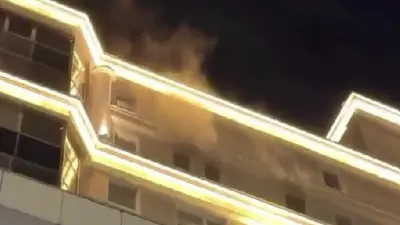 Многоэтажный дом в ЖК "Нурсая" горит в Астане