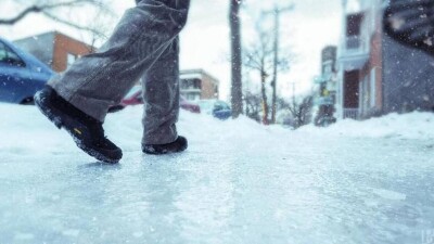 Резкое похолодание и гололёд. ДЧС обратился к жителям Астаны