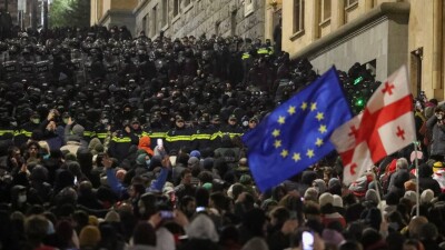 Протесты в Грузии: более 70 человек госпитализировали, 150 задержали