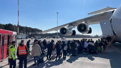 Седьмой рейс с эвакуированными из Украины казахстанцами вылетел в Алматы