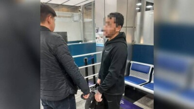 Вывозил золото в Турцию. Находившегося в международном розыске казахстанца доставили в Алматы