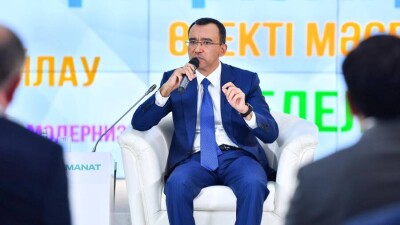 Маулен Ашимбаев объяснил, почему в бюллетенях на референдуме будет всего один вопрос