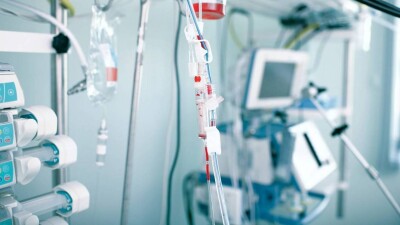 Сильная турбулентность на рейсе Лондон – Сингапур: более 20 пассажиров получили травмы позвоночника