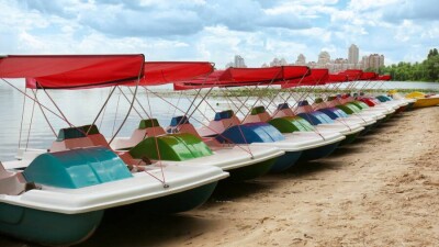 В  "красных" зонах Казахстана запретили эксплуатацию прогулочных катеров, катамаранов и водных мотоциклов